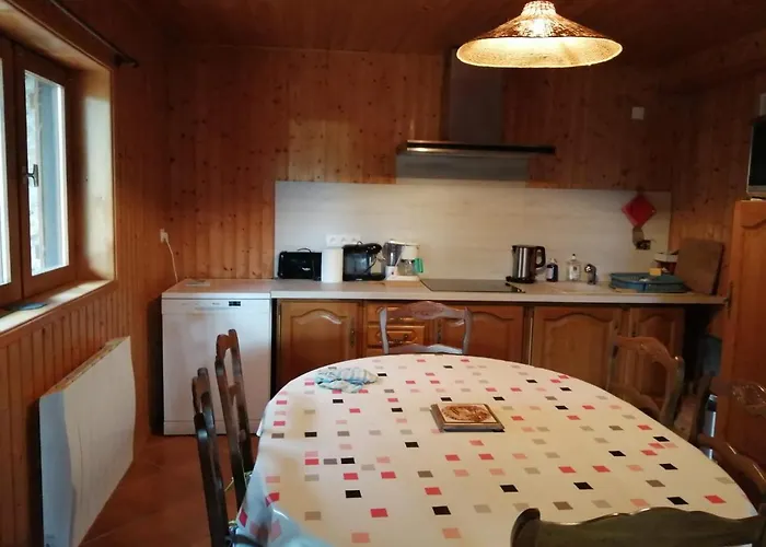Bel Appartement Au Rez De Chaussee D\'Un Chalet