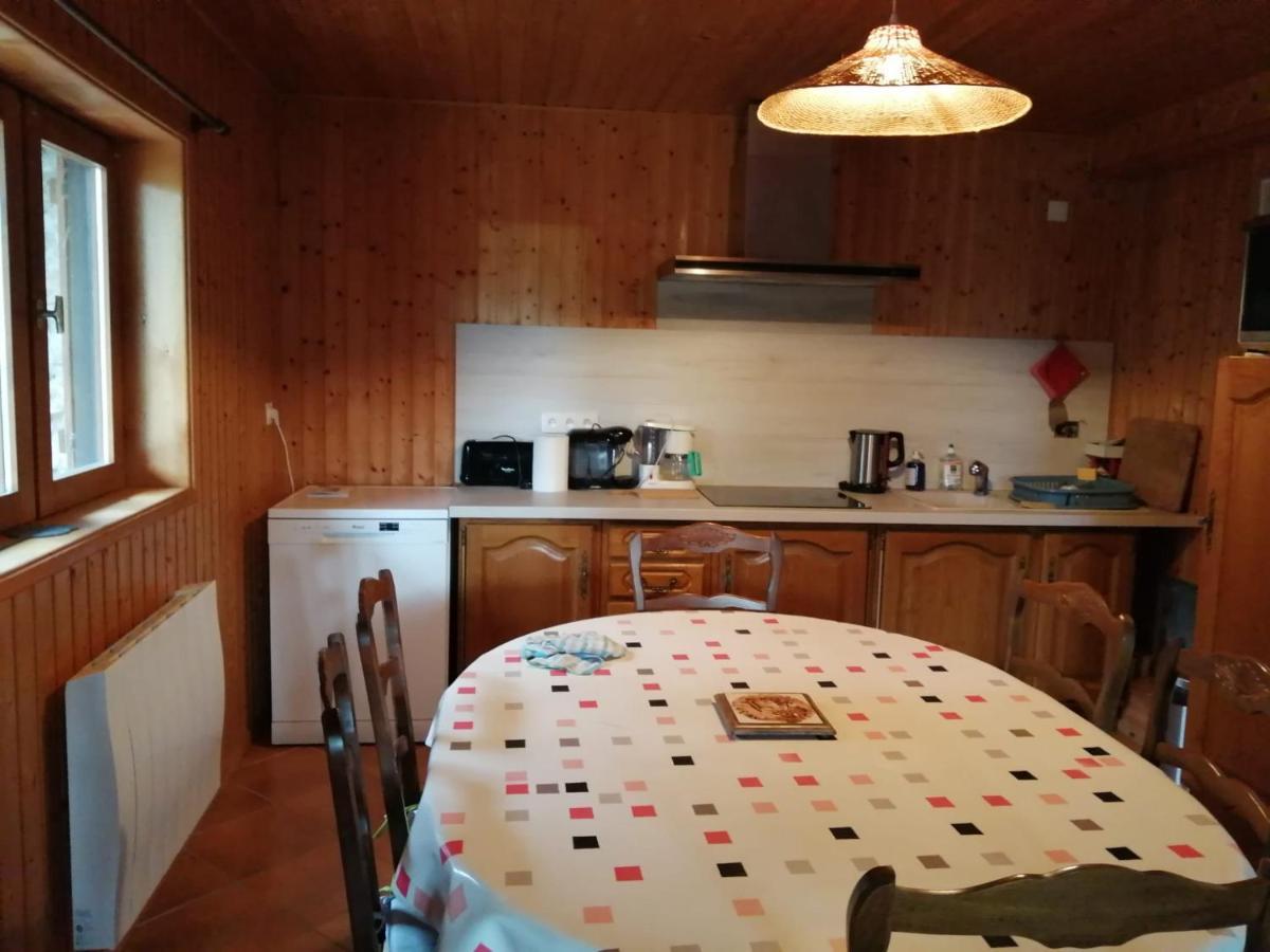 Bel Au Rez De Chaussee D'un Apartment Jarrier