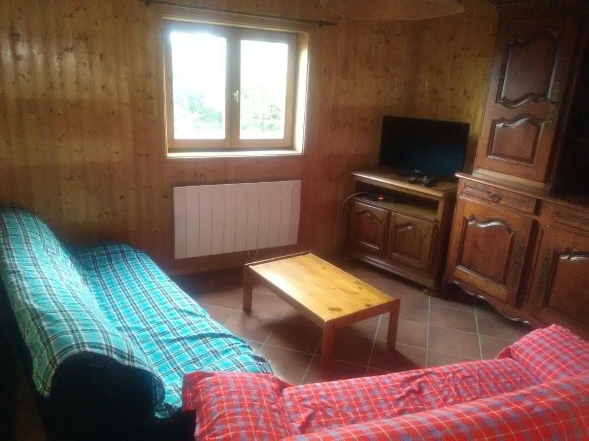 Bel Au Rez De Chaussee D'un Jarrier